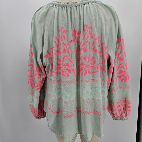 Free People Pink and Teal Blue Blouse - Size XS (Fits Medium) - Picture 3 of 12